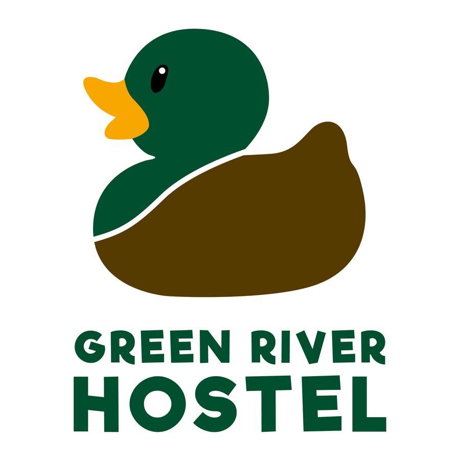 Green River Hostel Куэнка Экстерьер фото